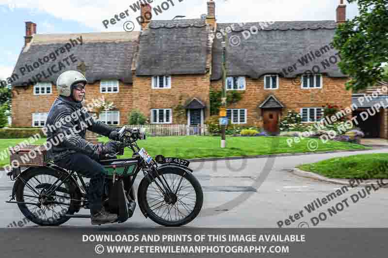 Vintage motorcycle club;eventdigitalimages;no limits trackdays;peter wileman photography;vintage motocycles;vmcc banbury run photographs